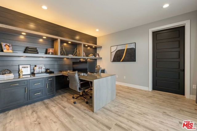 20524 W Shelley Lane, Porter Ranch, CA 91326