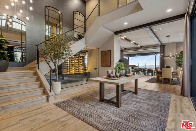 20524 W Shelley Lane, Porter Ranch, CA 91326