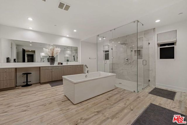 20524 W Shelley Lane, Porter Ranch, CA 91326