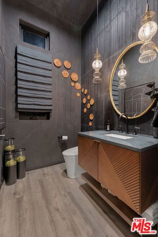 20524 W Shelley Lane, Porter Ranch, CA 91326