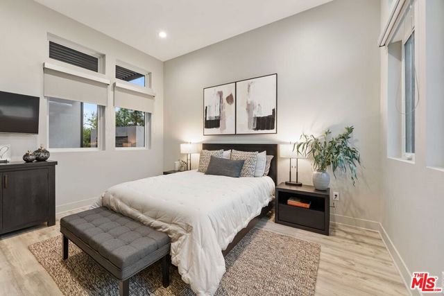 20524 W Shelley Lane, Porter Ranch, CA 91326