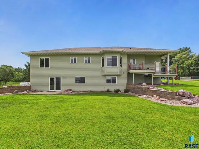 48438 265th St Street, Valley Springs, SD 57068