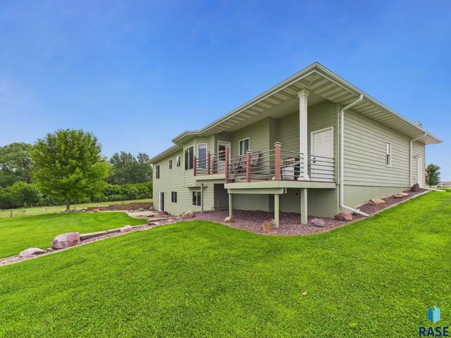 48438 265th St Street, Valley Springs, SD 57068