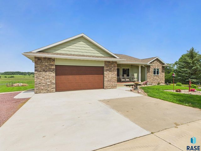 48438 265th St Street, Valley Springs, SD 57068