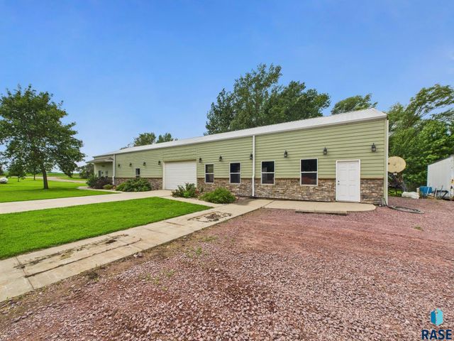 48438 265th St Street, Valley Springs, SD 57068