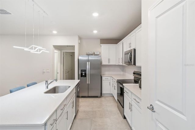 1643 DELIGHTFUL DRIVE, Davenport, FL 33896