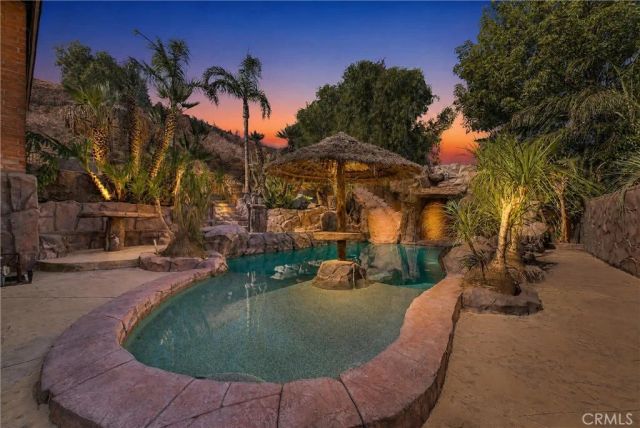 1080 1st, Norco, CA 92860