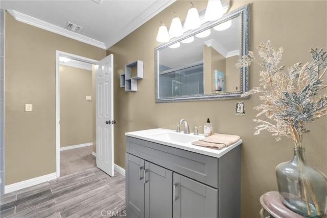 1080 1st, Norco, CA 92860