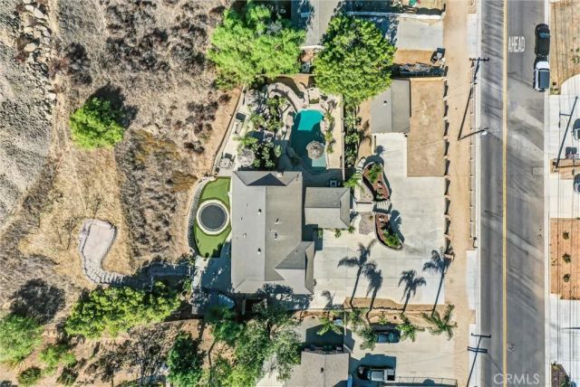 1080 1st, Norco, CA 92860