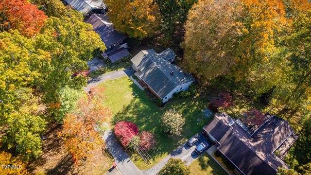 904 Echo Lane, Johnson City, TN 37604