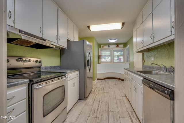 904 Echo Lane, Johnson City, TN 37604