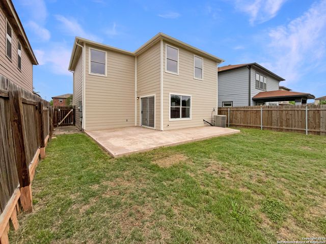 7815 Hedrick Farm, San Antonio, TX 78239