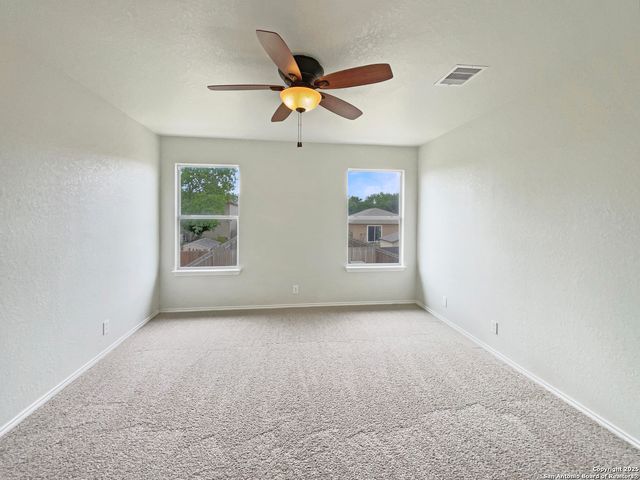 7815 Hedrick Farm, San Antonio, TX 78239