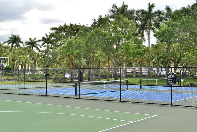 4361 Dogwood Circle, Weston, FL 33331