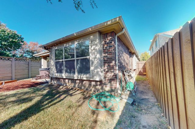 6904 Dream Dust Drive, North Richland Hills, TX 76180