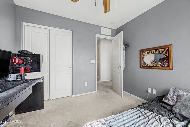 1892 E SHANNON Street, Gilbert, AZ 85295