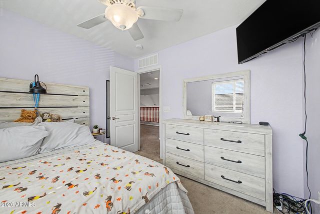 1892 E SHANNON Street, Gilbert, AZ 85295