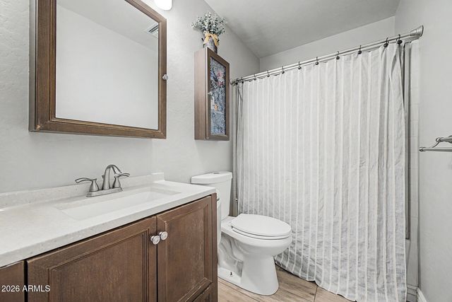 1892 E SHANNON Street, Gilbert, AZ 85295