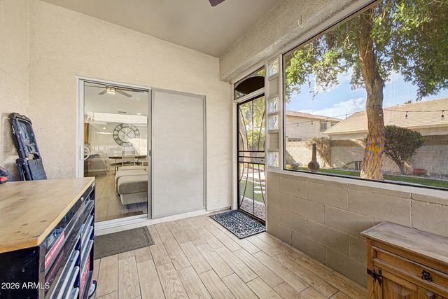 1892 E SHANNON Street, Gilbert, AZ 85295