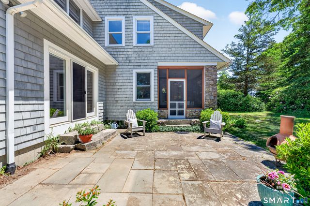 697 Noank Road, Groton, CT 06355