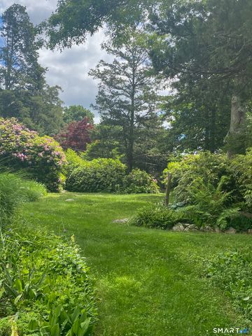 697 Noank Road, Groton, CT 06355