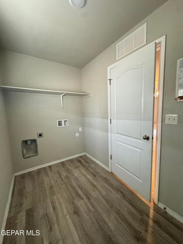 848 VILLA ALLENDE Way, El Paso, TX 79928