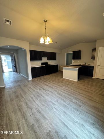 848 VILLA ALLENDE Way, El Paso, TX 79928