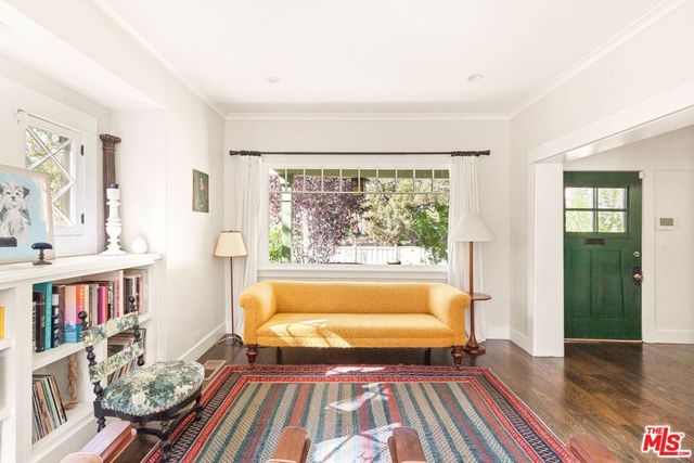2102 N Bronson Avenue, Los Angeles, CA 90068