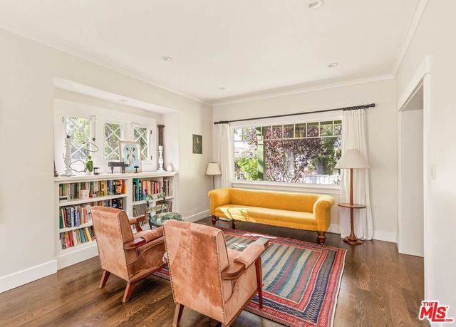 2102 N Bronson Avenue, Los Angeles, CA 90068