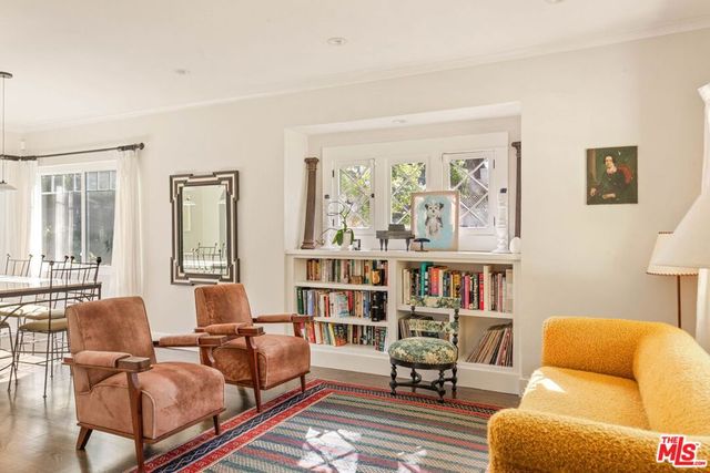 2102 N Bronson Avenue, Los Angeles, CA 90068
