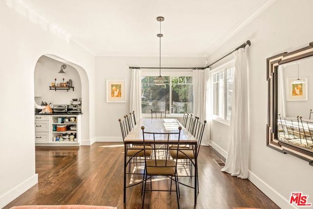 2102 N Bronson Avenue, Los Angeles, CA 90068
