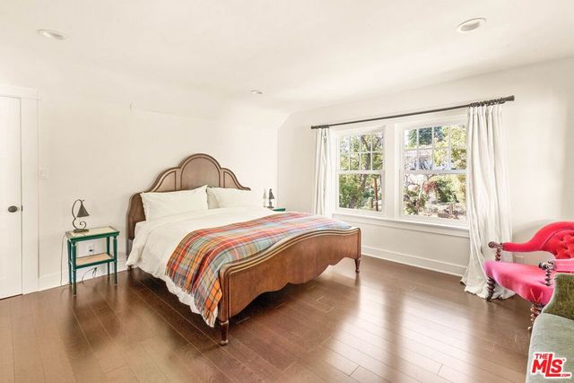 2102 N Bronson Avenue, Los Angeles, CA 90068