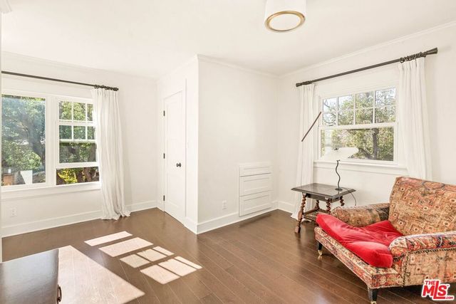 2102 N Bronson Avenue, Los Angeles, CA 90068