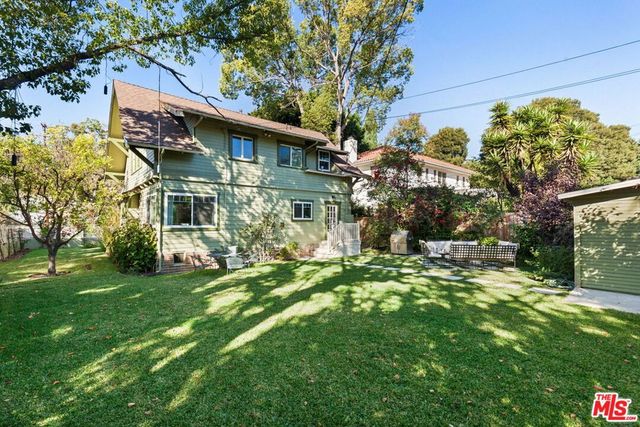 2102 N Bronson Avenue, Los Angeles, CA 90068