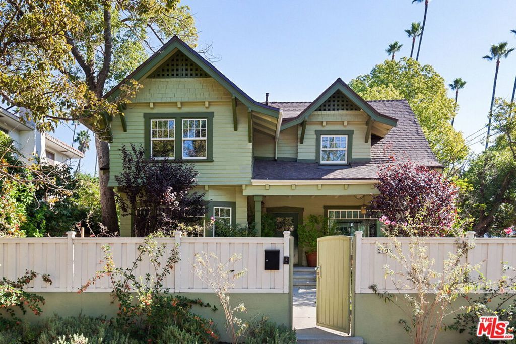 2102 N Bronson Avenue, Los Angeles, CA 90068