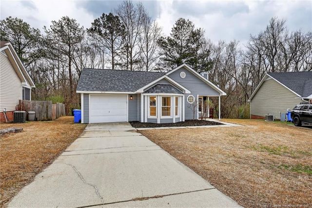 5717 Charbonneau Court, Fayetteville, NC 28304