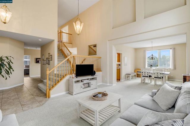 523 Whitehall Ct, Oakley, CA 94561