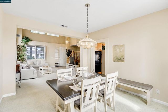 523 Whitehall Ct, Oakley, CA 94561