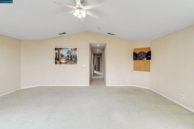 523 Whitehall Ct, Oakley, CA 94561