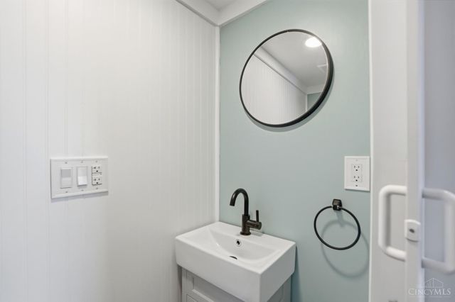 918 Cleveland Avenue, Hamilton, OH 45013