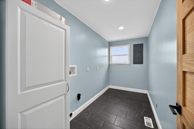 190 Adkins Lane, Trenton, GA 30752