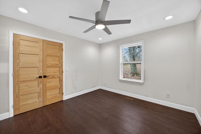 190 Adkins Lane, Trenton, GA 30752