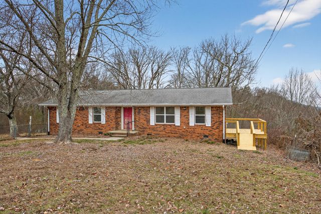 190 Adkins Lane, Trenton, GA 30752