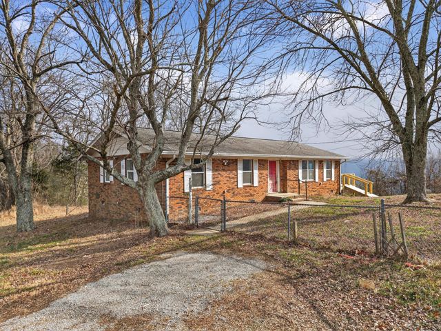 190 Adkins Lane, Trenton, GA 30752