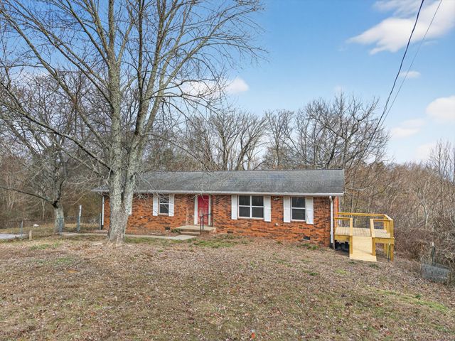 190 Adkins Lane, Trenton, GA 30752