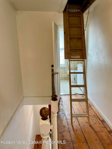 438 Carroll Street, Hudson, NY 12534