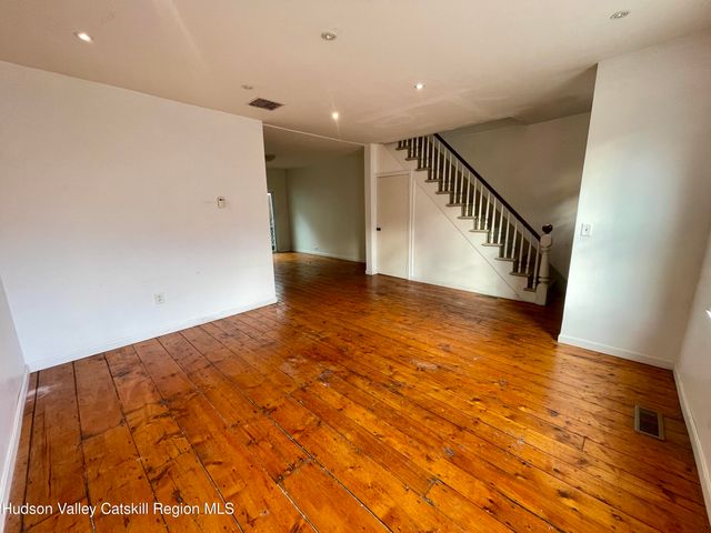 438 Carroll Street, Hudson, NY 12534