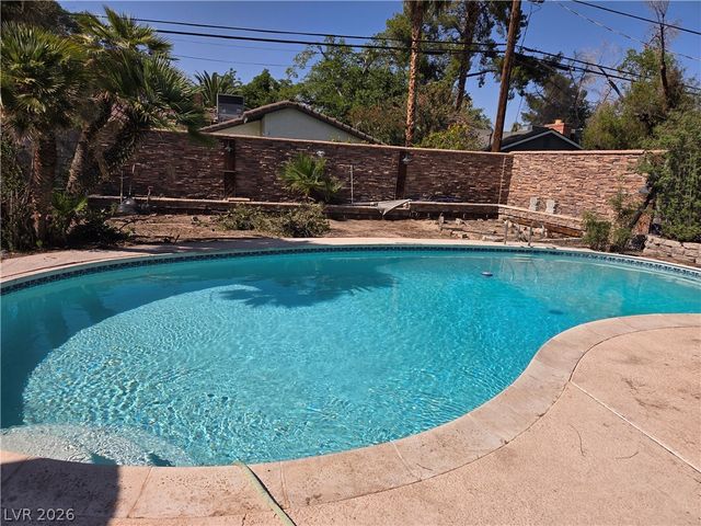 3000 Gilmary Avenue, Las Vegas, NV 89102