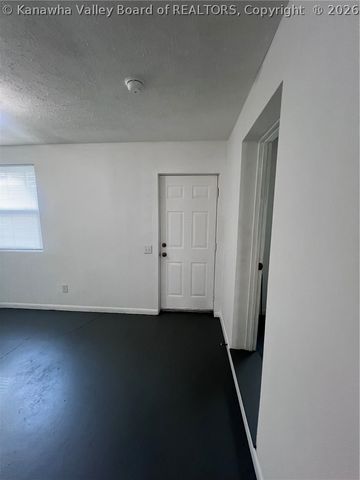 403 17th Street, Dunbar, WV 25064