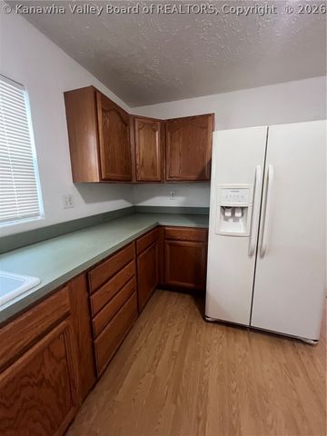 403 17th Street, Dunbar, WV 25064